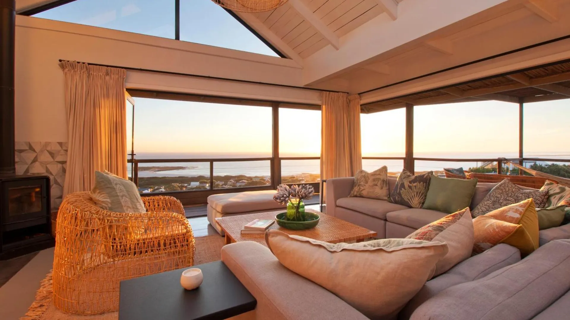 Sunset Villa Scarborough With Pool And Garden South Africa